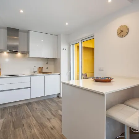 Lägenhet Comfort And Rooftop Pool #1964 Lagos