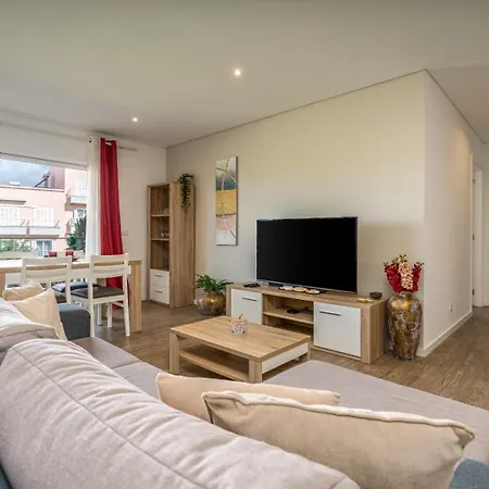 Lägenhet Comfort And Rooftop Pool #1964 Lagos