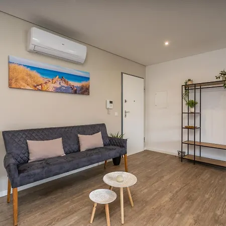 Apartment Comfort And Rooftop Pool #1964 *