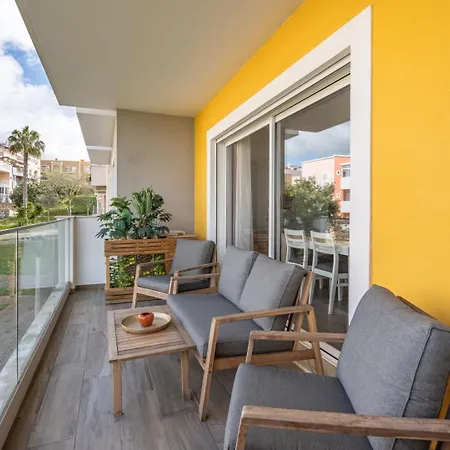 Comfort And Rooftop Pool #1964 Apartman *