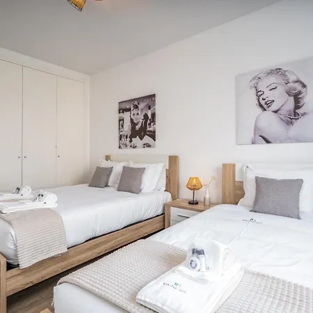 Comfort And Rooftop Pool #1964