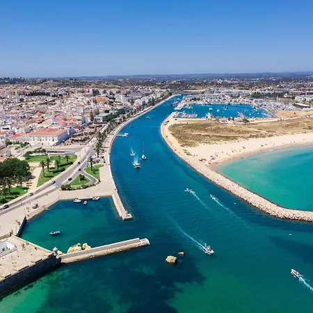 Comfort And Rooftop Pool #1964 *